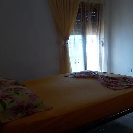 Apartament Velaj Orikum