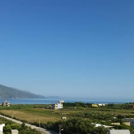 Apartament Velaj *