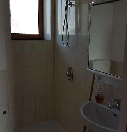Velaj Apartament Orikum
