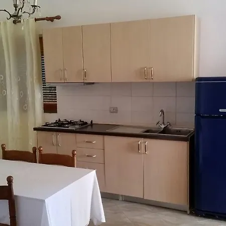 Apartament Velaj Orikum