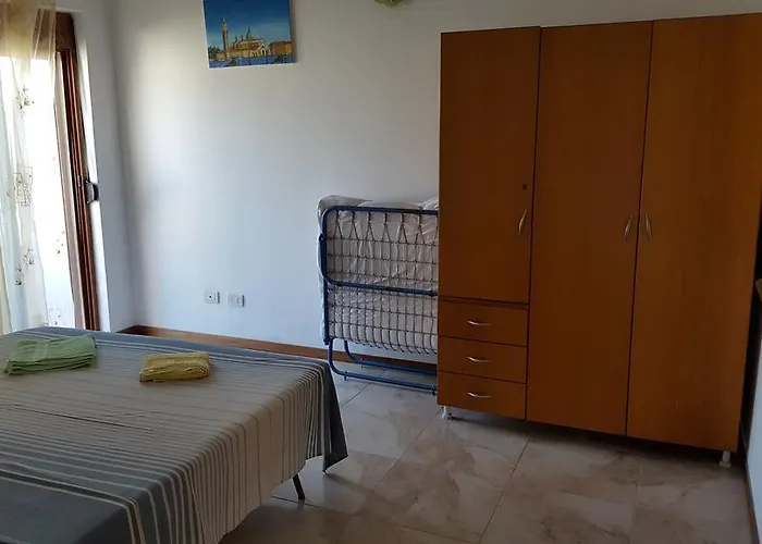 Velaj Apartamento *